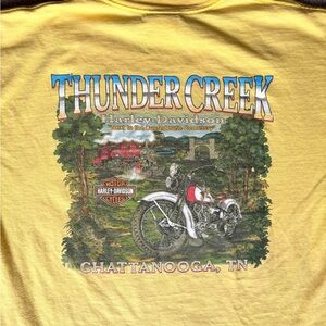 Chatanooga, TN Yellow Harley Davidson 2005 Graphic Tee